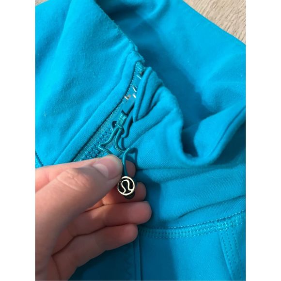 Lululemon Define Jacket Size 6 - Picture 2 of 4